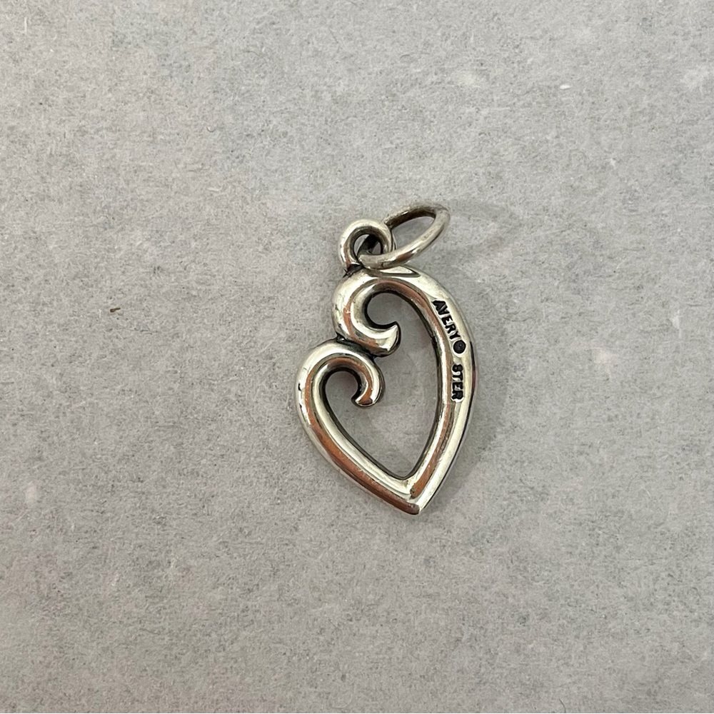 James Avery Mother’s Love Heart Charm - Picture 2 of 4